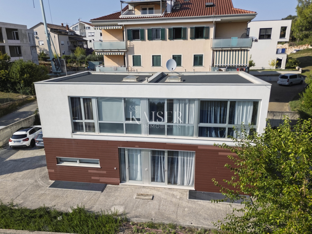 Hiša Rovinj, 145m2