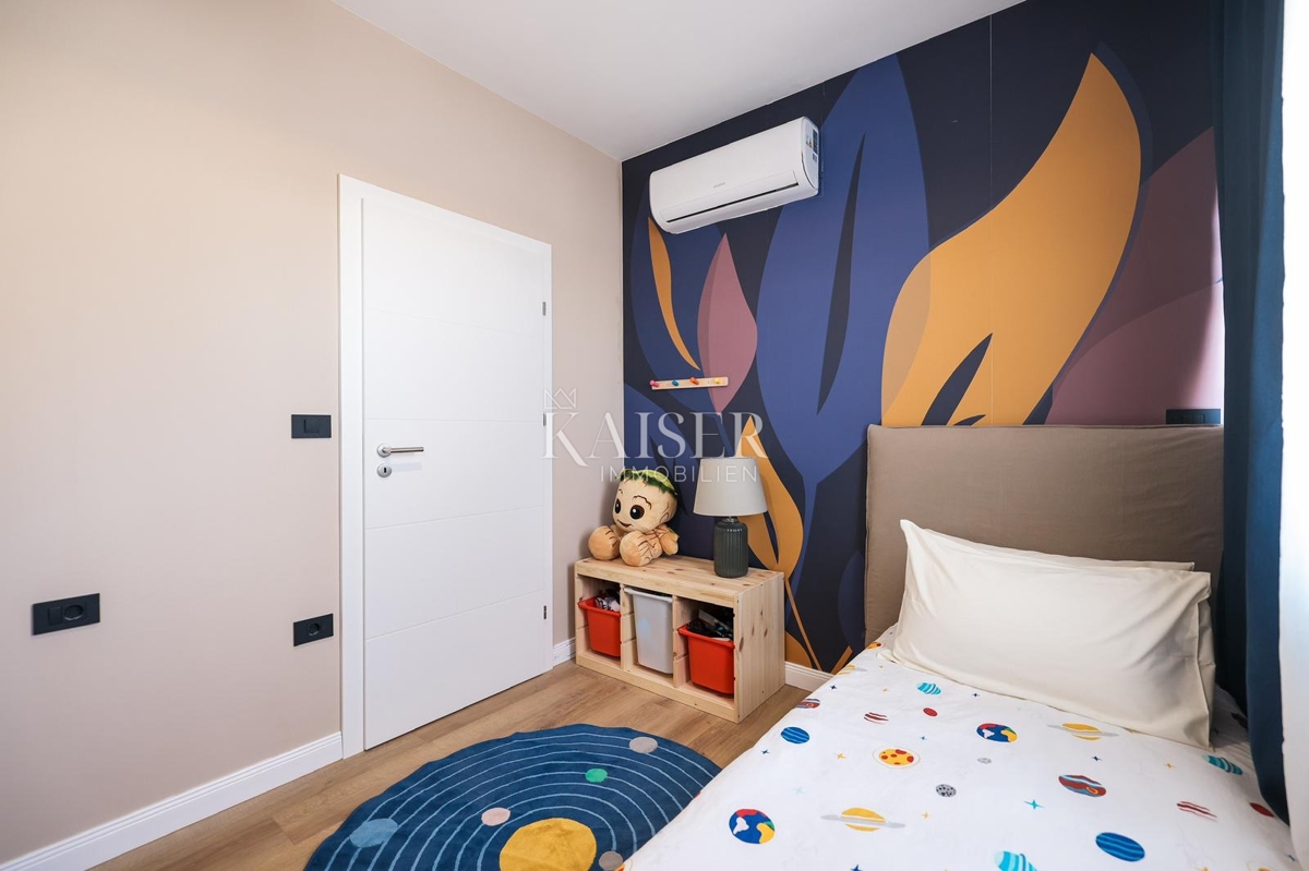 Zadar, Višnjik - Luksuzni penthouse v novogradnji z možnostjo strešne terase