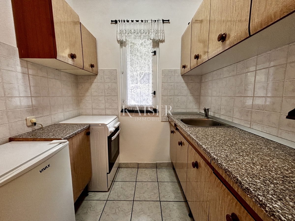 Opatijska riviera - priložnost, očarljiva hiša z dvema apartmajema 90 m2