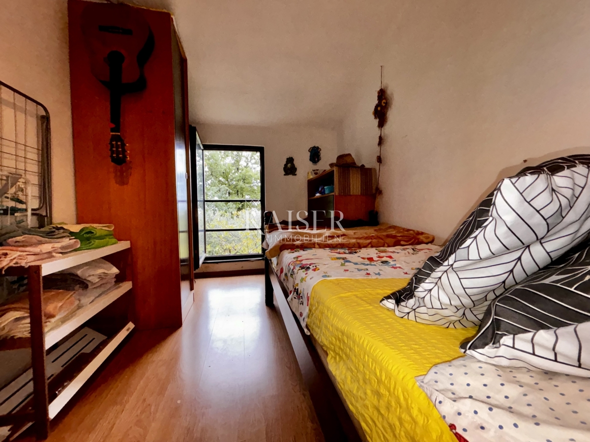 Opatijska riviera - priložnost, očarljiva hiša z dvema apartmajema 90 m2