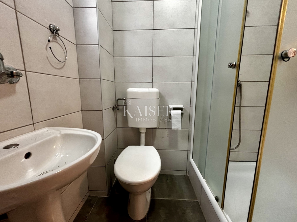 Opatijska riviera - priložnost, očarljiva hiša z dvema apartmajema 90 m2