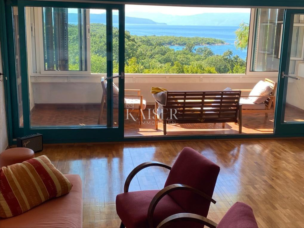 Hiša, Njivice, otok Krk, prva vrsta do morja
