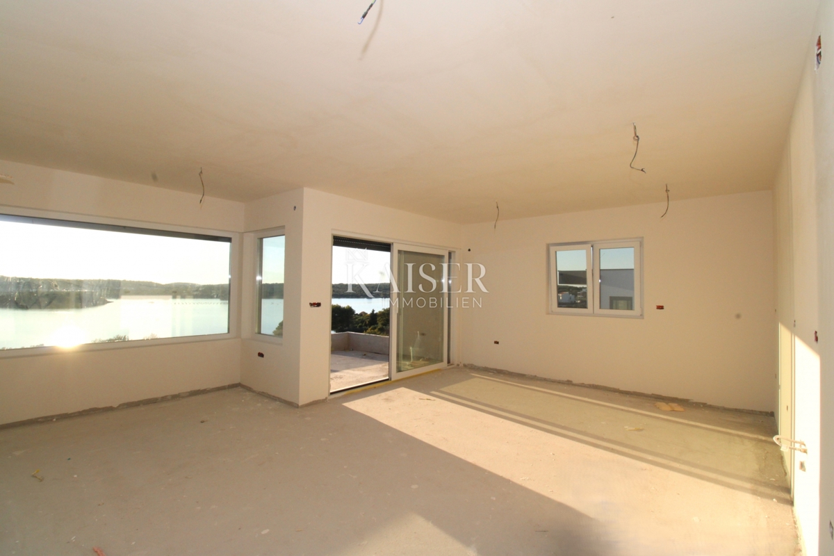 Istra, Medulin - luksuzno stanovanje 82m2 s panoramskim pogledom na morje 