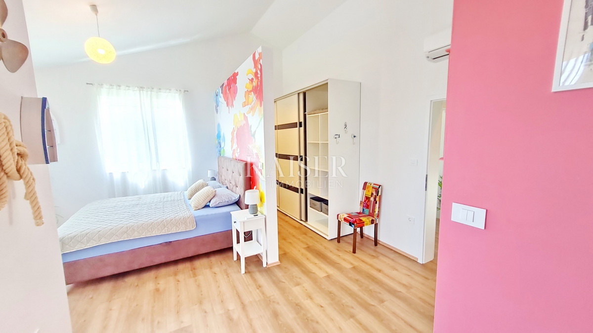 Hiša Valdebek, Pula, 182,85m2