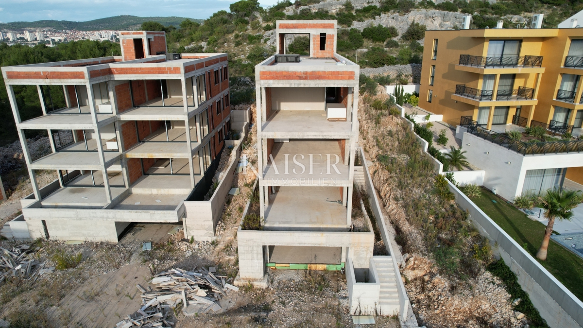 Prostorno stanovanje (S1) v pritličju z zasebnim vrtom, Mandalina - Šibenik