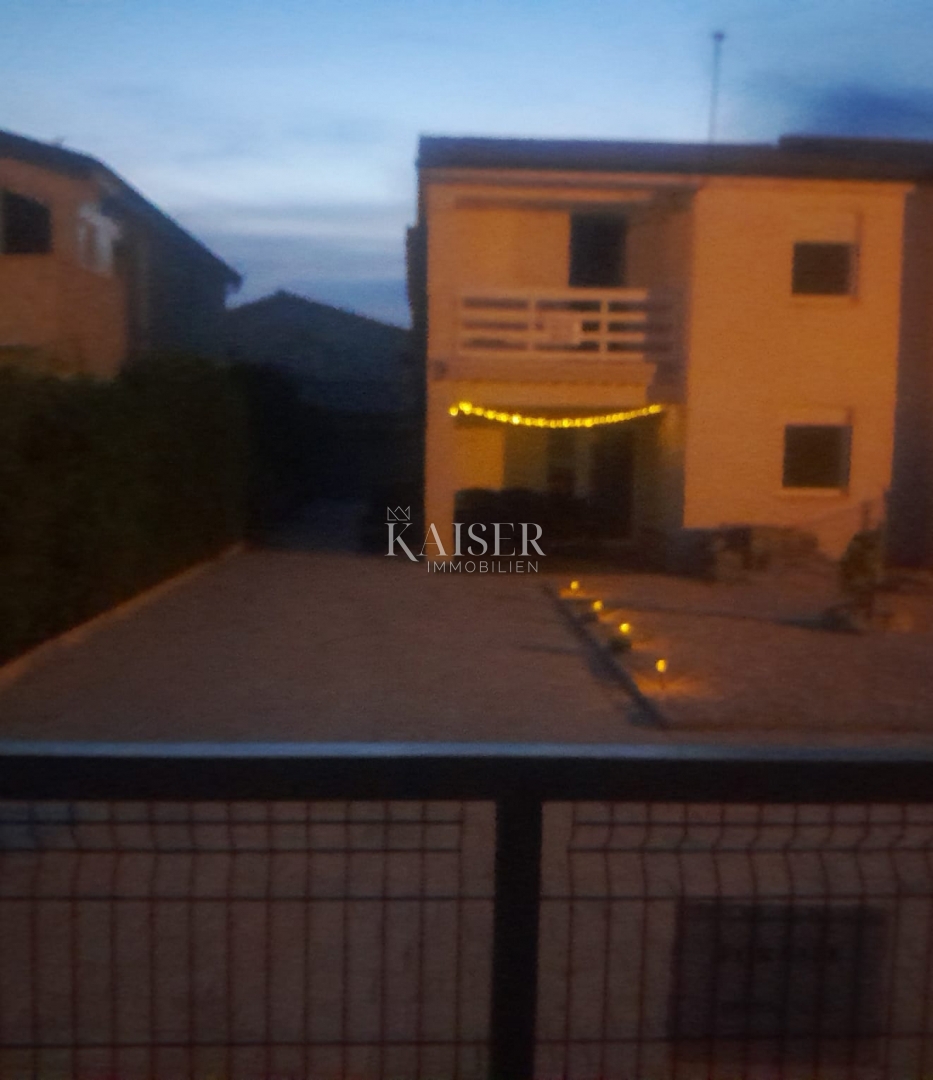 Zadar, otok Vir - Hiša z dvoriščem blizu plaže