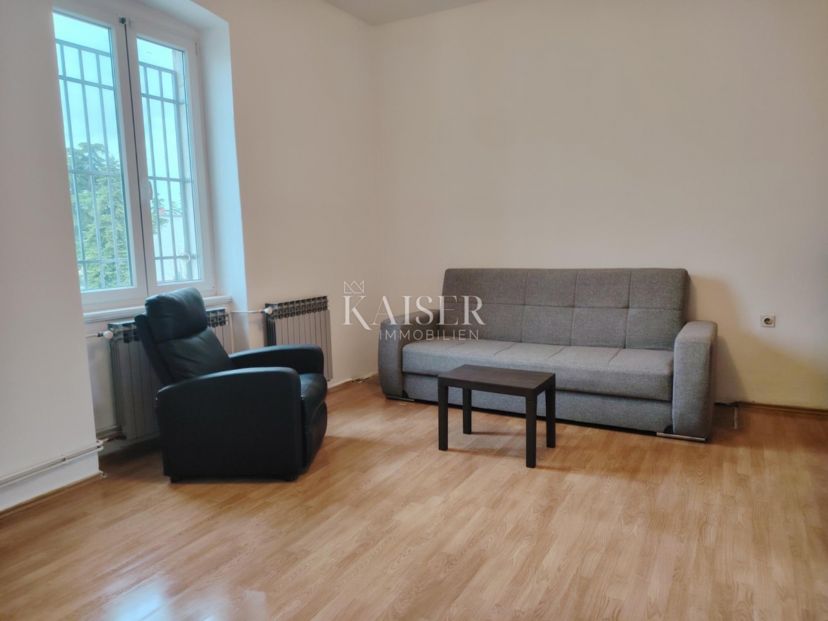 Istra. Pula. stanovanje - trisobno stanovanje 74m2 plus podstrešje 50m2