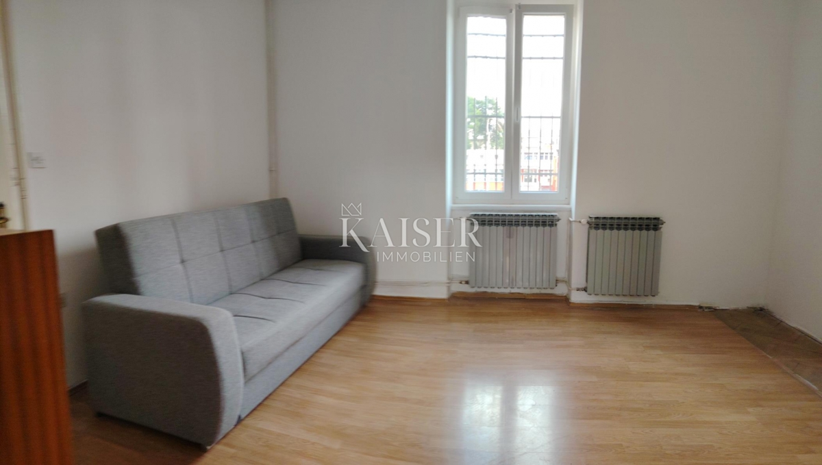 Istra. Pula. stanovanje - trisobno stanovanje 74m2 plus podstrešje 50m2