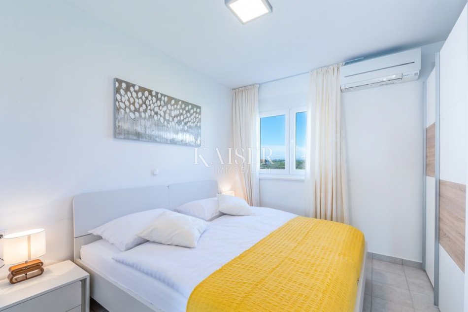 Sukošan, Zadar - Moderno dvosobno stanovanje z ložo in pogledom na morje