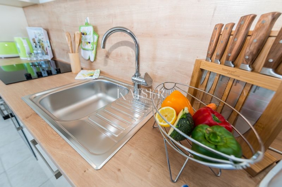 Sukošan, Zadar - Moderno dvosobno stanovanje z ložo in pogledom na morje