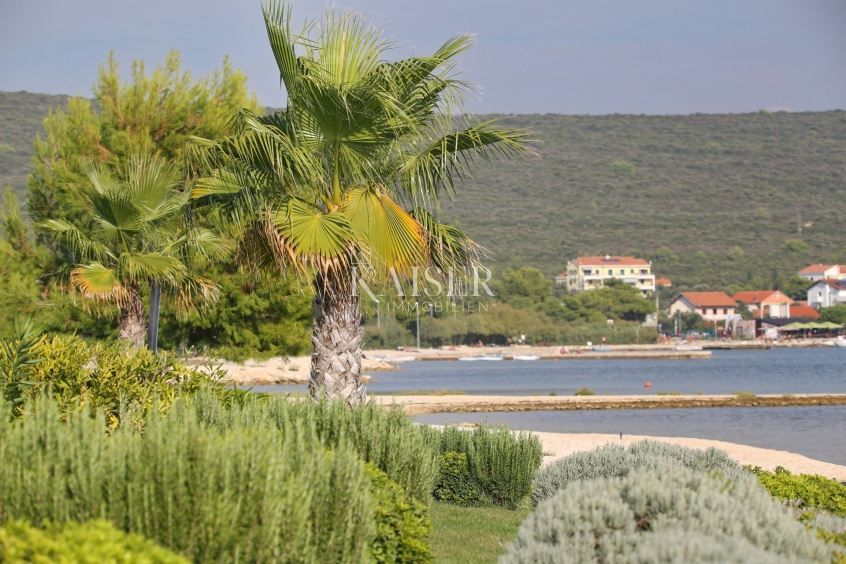 Sukošan, Zadar - Moderno dvosobno stanovanje z ložo in pogledom na morje