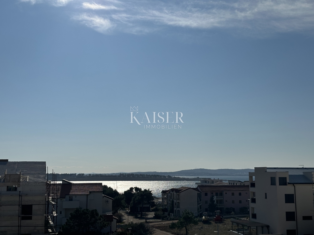 Pag, Povljana - apartma 56 m2, 250 m od morja, pogled na morje