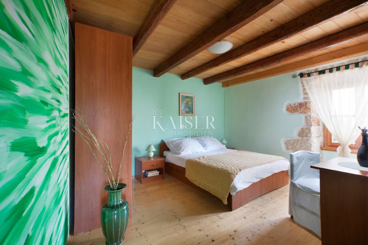 Istra, Marčana - Očarljiva hiša 180m2 na mirni lokaciji