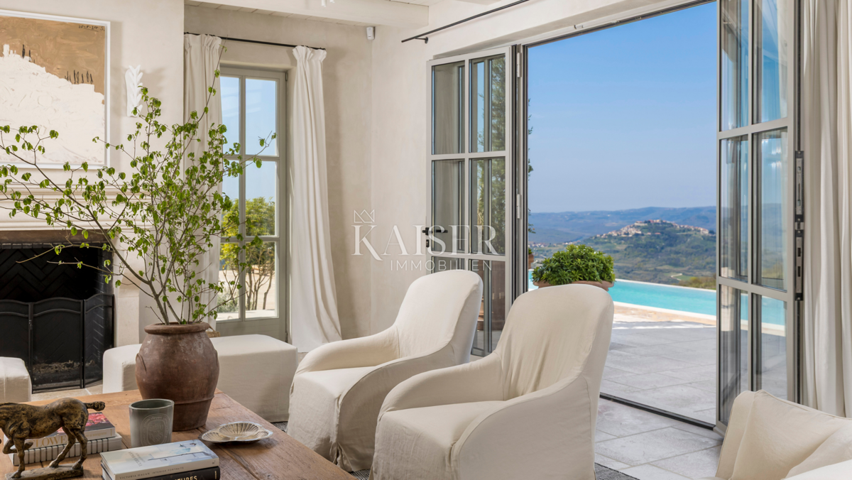 MOTOVUN, ISTRA, NAJPRESTIŽNEJŠA LUKSUZNA VILA V ISTRI