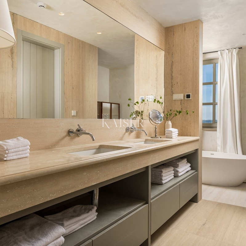 MOTOVUN, ISTRA, NAJPRESTIŽNEJŠA LUKSUZNA VILA V ISTRI