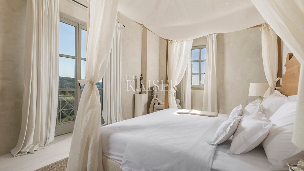 MOTOVUN, ISTRA, NAJPRESTIŽNEJŠA LUKSUZNA VILA V ISTRI