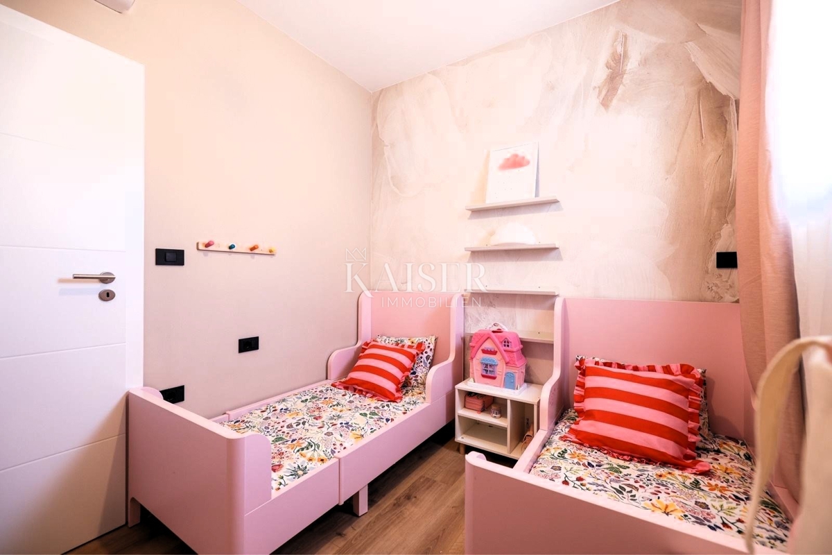 Zadar - Višnjik, luksuzno stanovanje 106 m2, pogled na morje