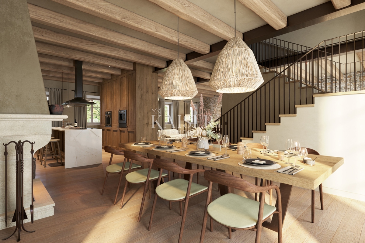 Istra - Lovreč, privlačna kamnita hiša s pogledom na morje