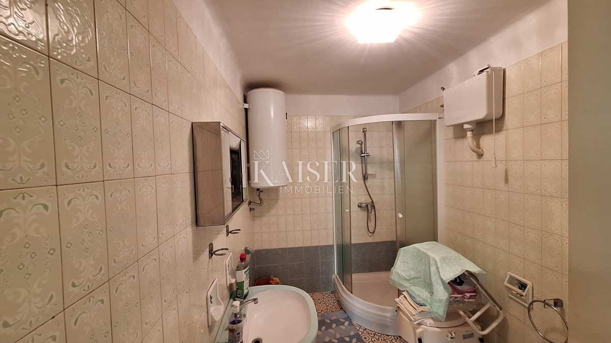 Opatija, Jušići, starinska hiša z veliko parcelo