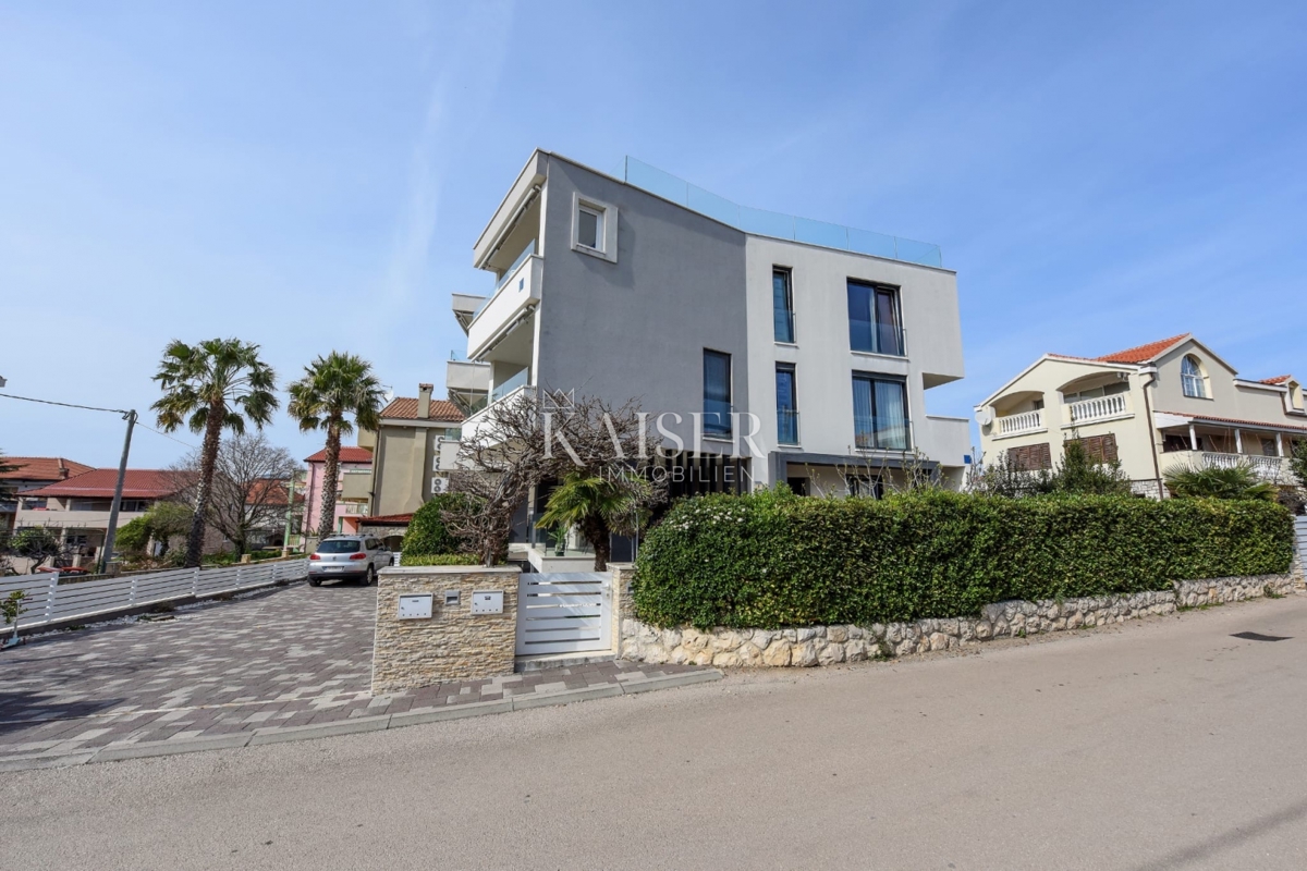 Zadar - Ekskluzivno stanovanje 130 m² s panoramskim pogledom na morje, 150 m od plaže