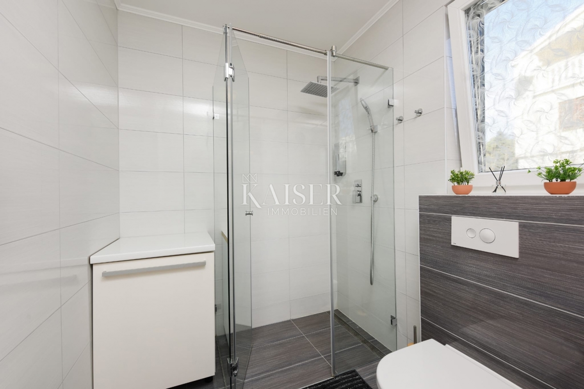 Zadar - Ekskluzivno stanovanje 130 m² s panoramskim pogledom na morje, 150 m od plaže