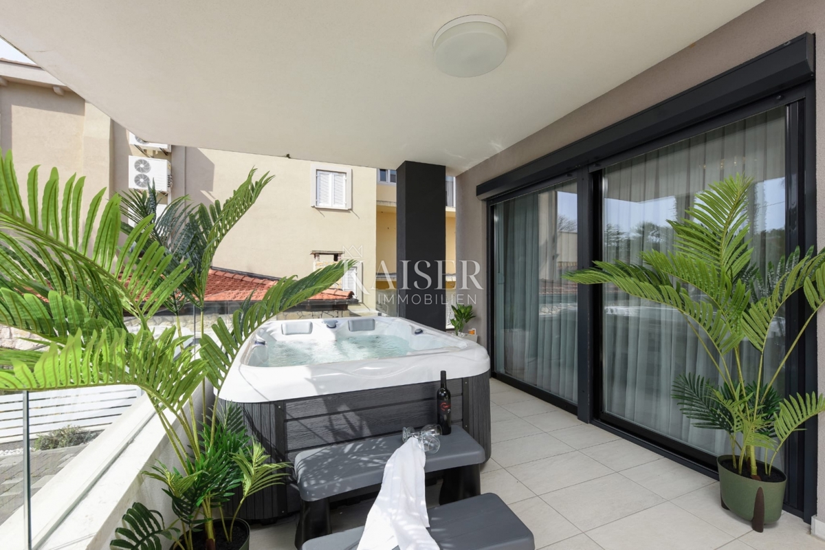 Zadar - Ekskluzivno stanovanje 130 m² s panoramskim pogledom na morje, 150 m od plaže