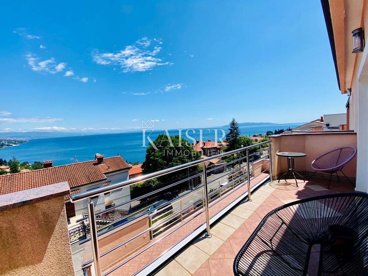 Opatija - Impresivno dvonadstropno stanovanje 150 m2 s čudovitim razgledom