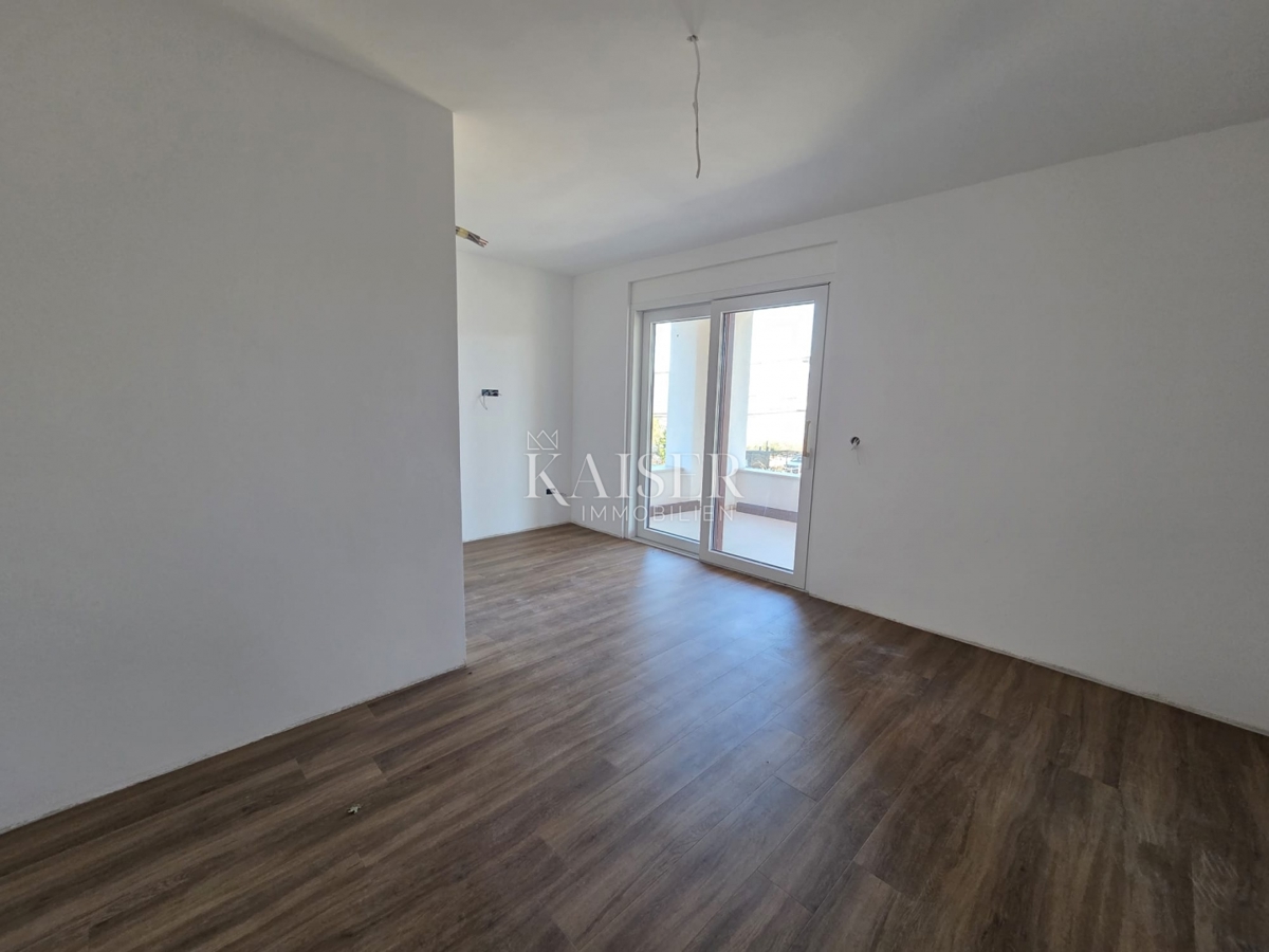 Otok Krk, Dobrinj - ekskluzivna vila z bazenom, 210m2