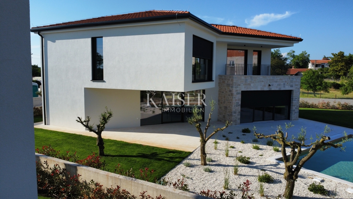 Istra - Poreč, moderna vila z bazenom