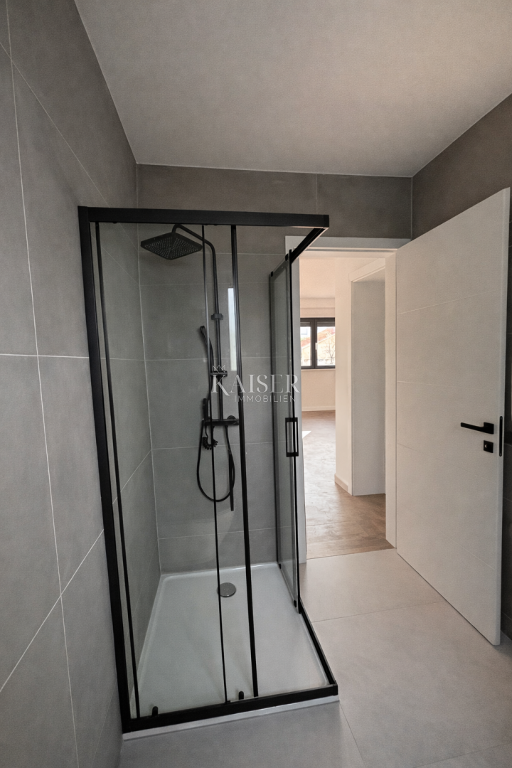 Privlaka novogradnja, apartma 200m od morja