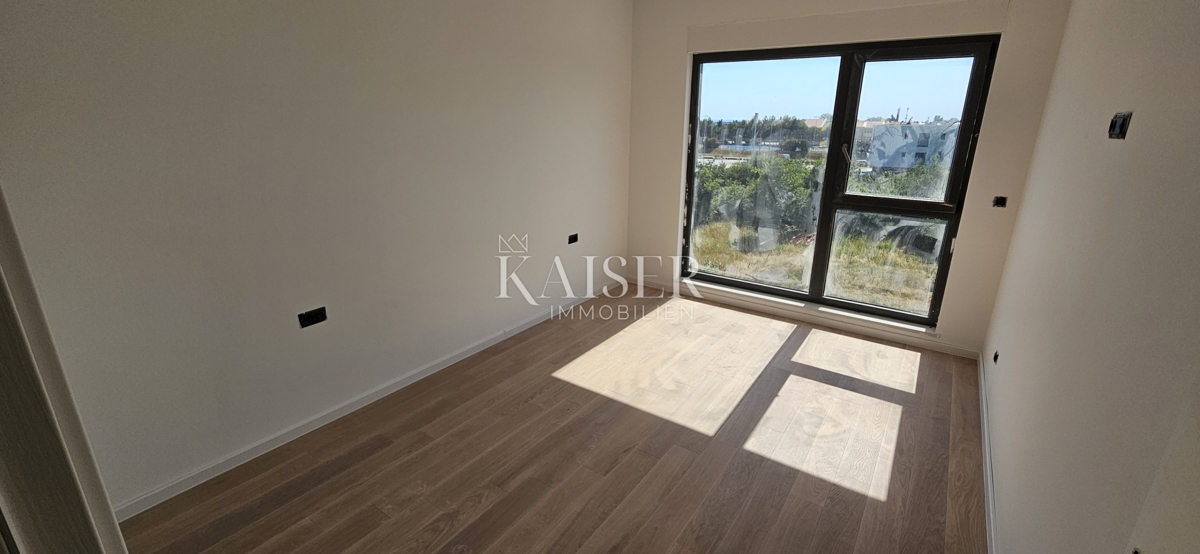 Istra, Umag - dvosobno moderno stanovanje v novogradnji, 71m2, tretje nadstropje, odlična lokacija