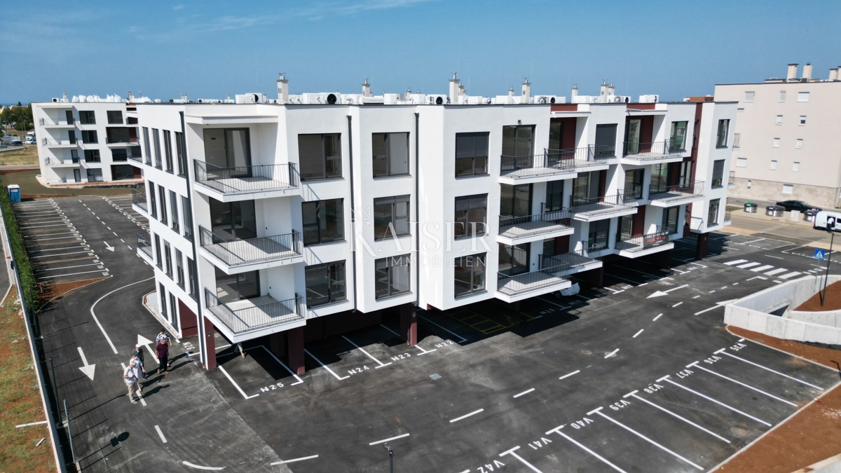 Istra, Umag - dvosobno moderno stanovanje v novogradnji, 71m2, tretje nadstropje, odlična lokacija
