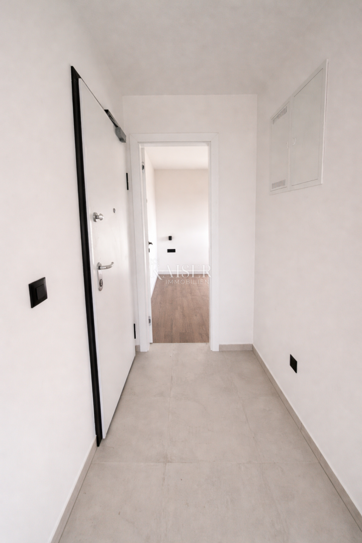 Zadar, Privlaka novogradnja, apartma 200m od morja