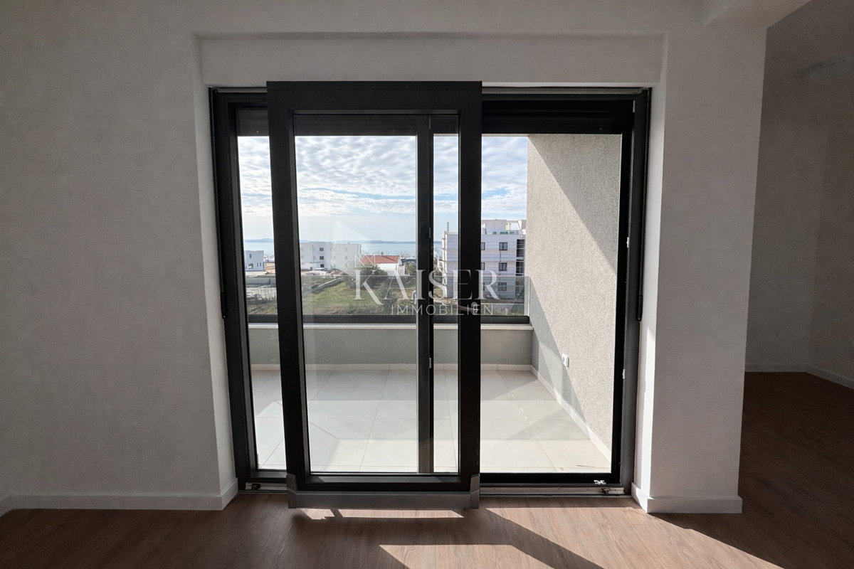 Zadar, Privlaka novogradnja, apartma 200m od morja