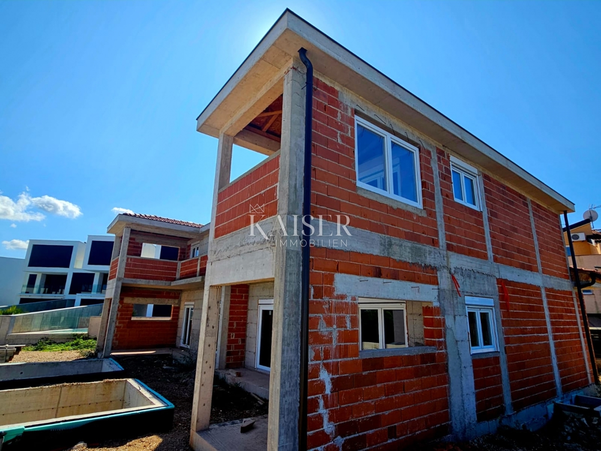 Stanovanje Malinska, Malinska-Dubašnica, 165,50m2