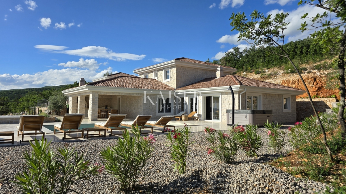 Vila Jadranovo, Crikvenica, 246m2