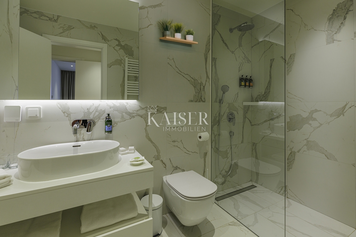 Istra, Umag, Savudrija - stanovanje 61m2, v luksuznem naselju, primerno za invalide