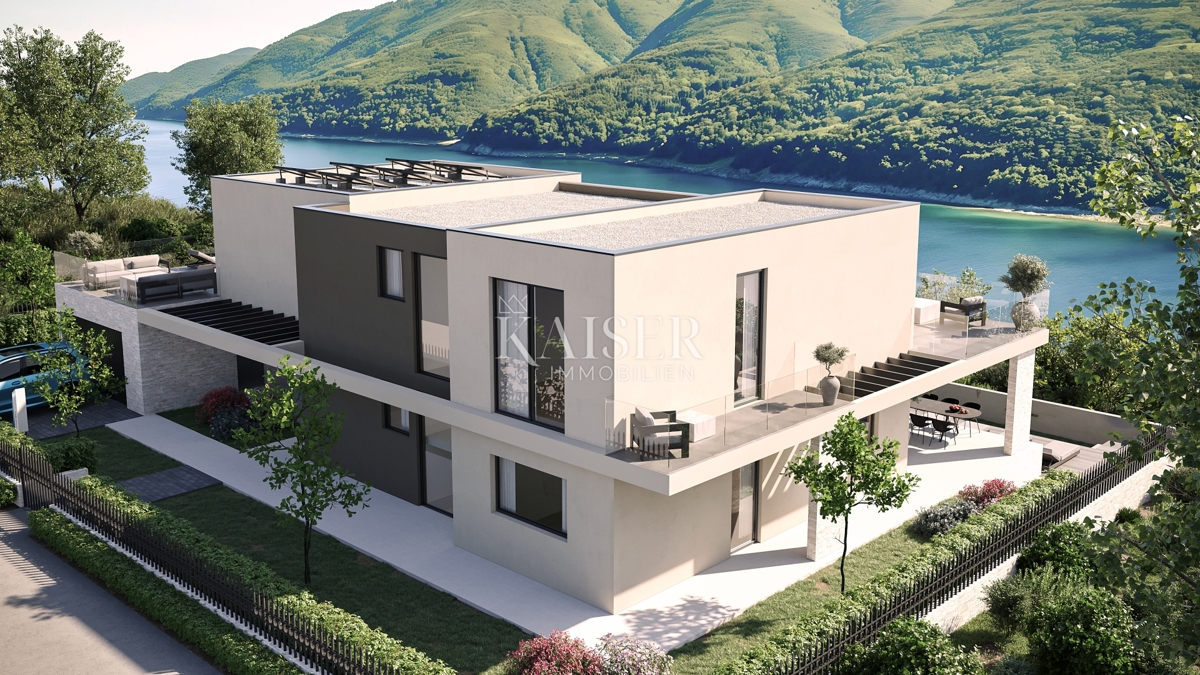 Istra, Rabac - edinstvena vila 90 m od morja, 465 m2