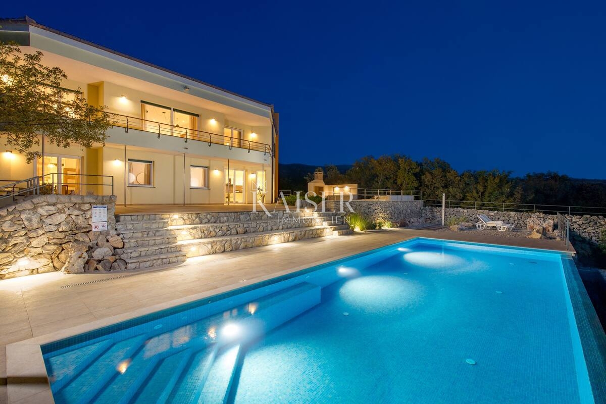 Vila Kraljevica, 460m2