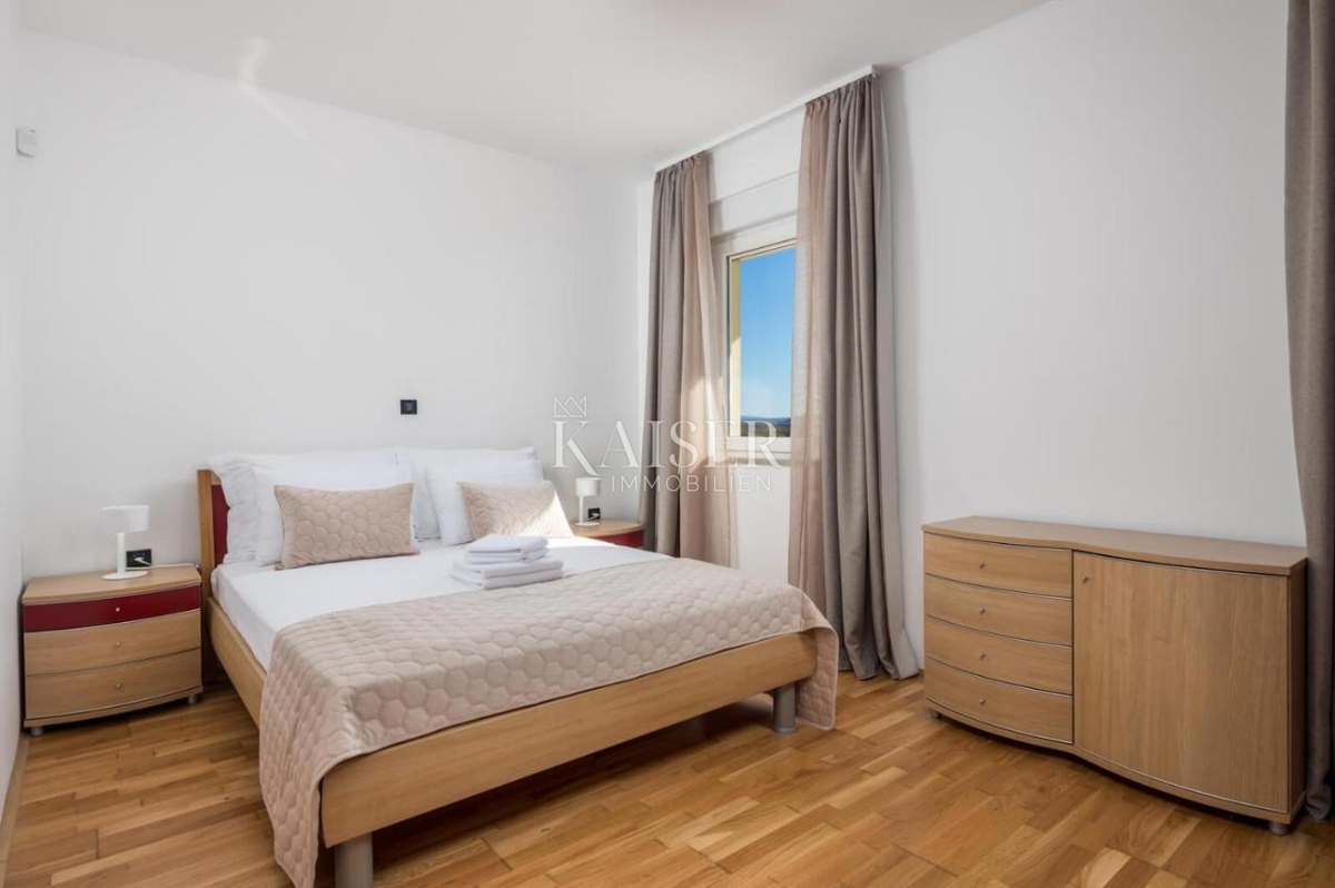 Vila Kraljevica, 460m2