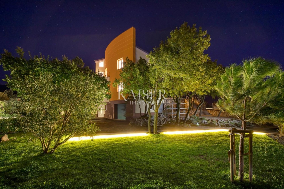 Vila Kraljevica, 460m2