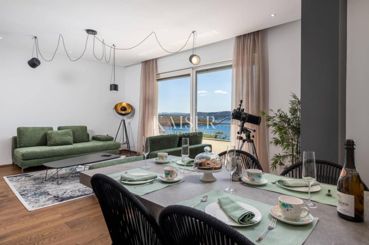 Vila Kraljevica, 460m2