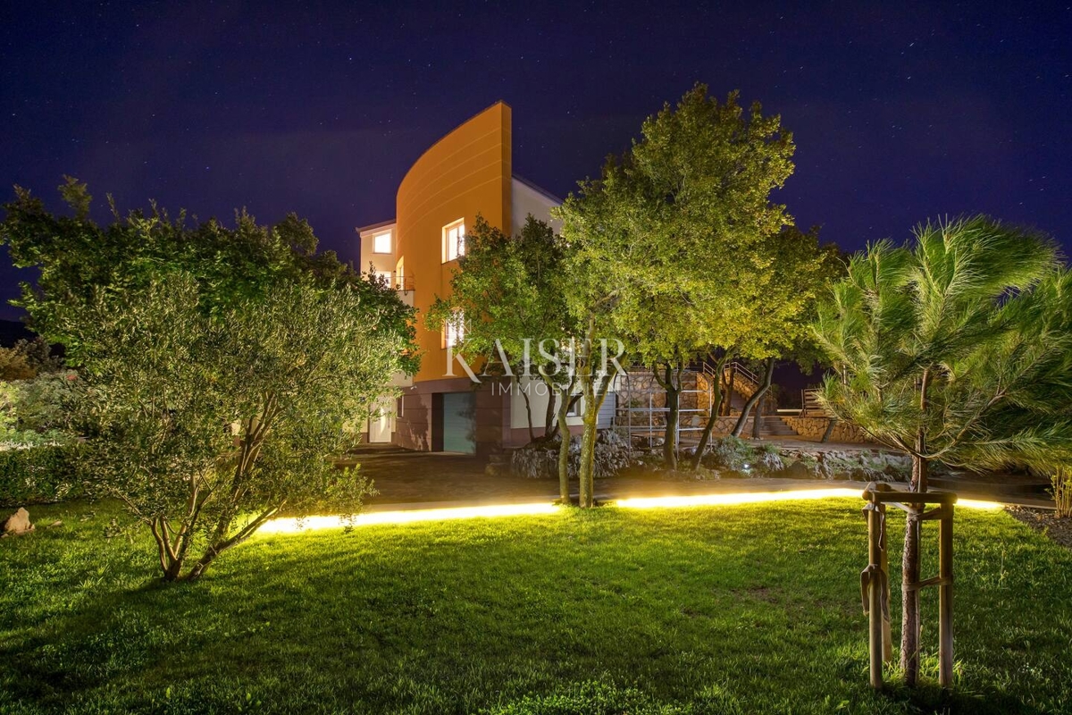 Vila Kraljevica, 460m2