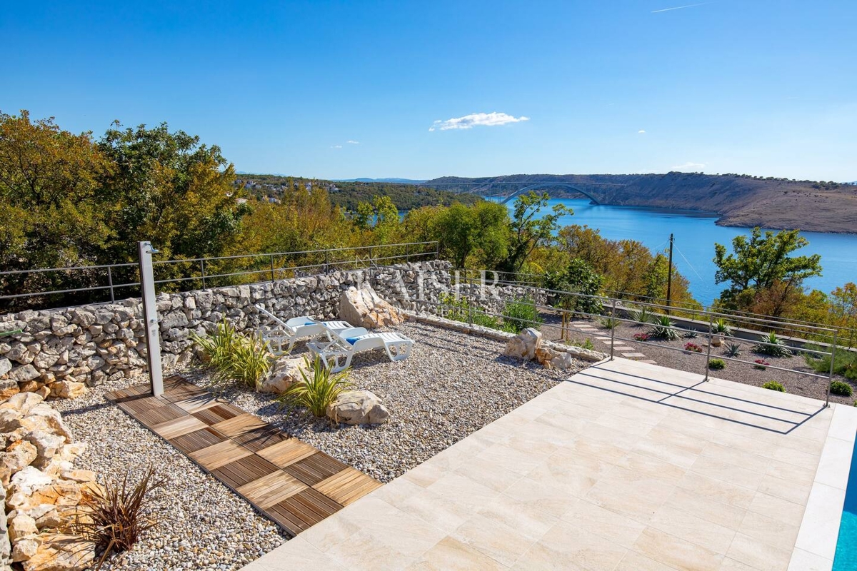 Vila Kraljevica, 460m2