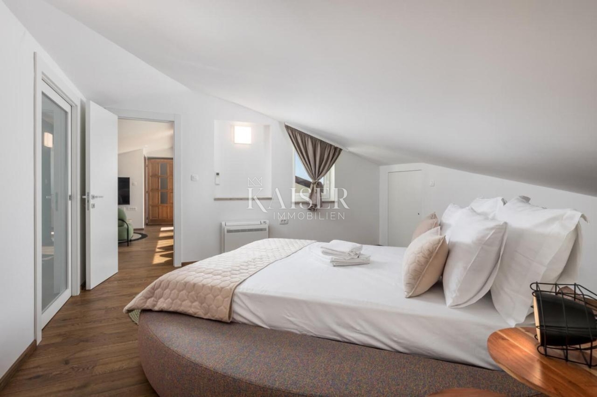 Vila Kraljevica, 460m2