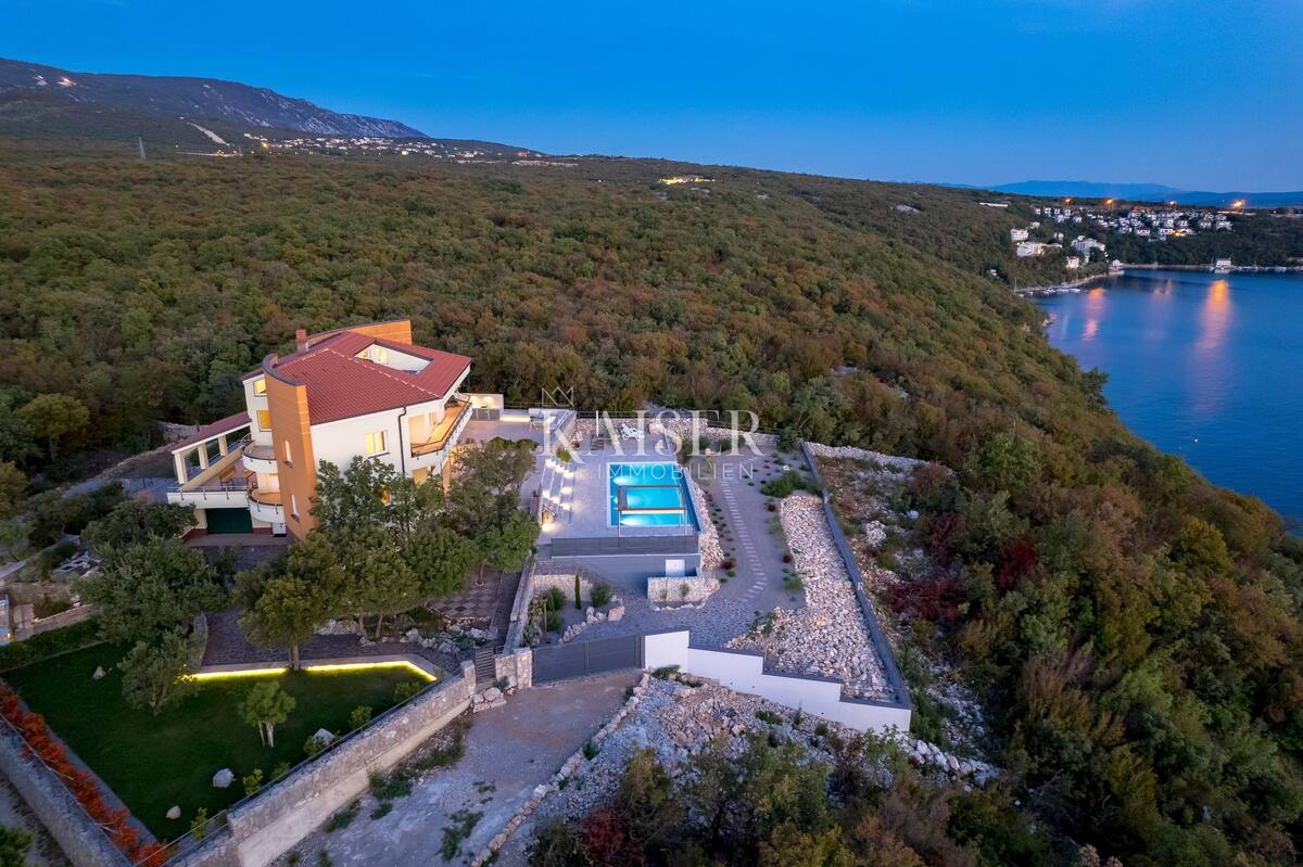 Vila Kraljevica, 460m2