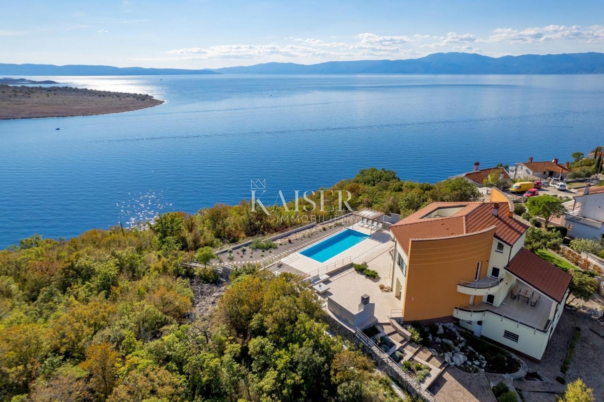 Vila Kraljevica, 460m2