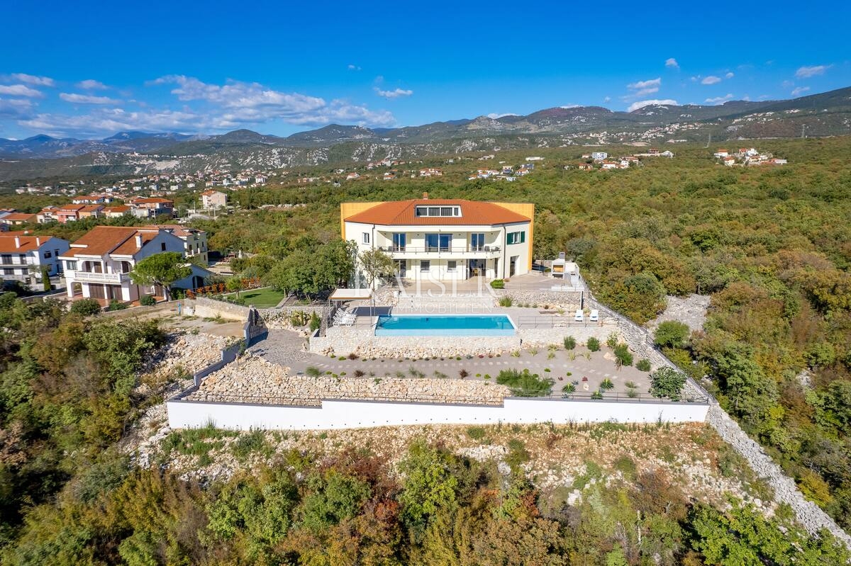 Vila Kraljevica, 460m2