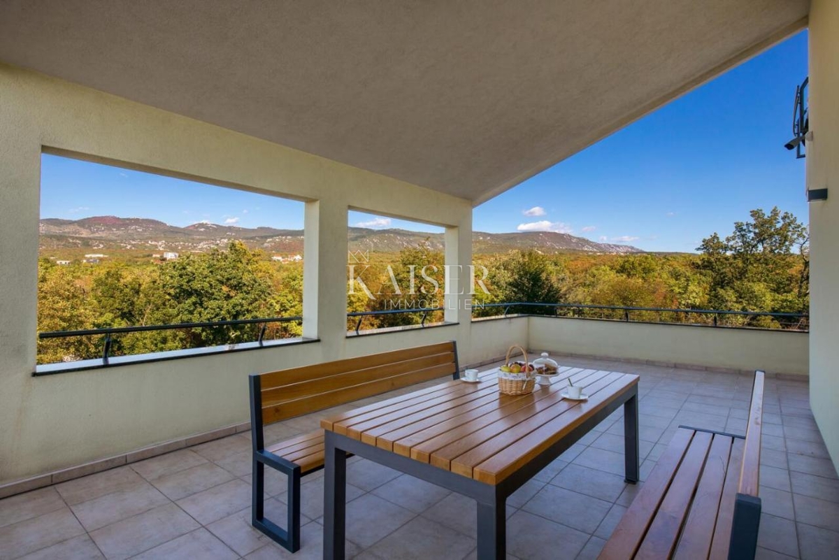 Vila Kraljevica, 460m2