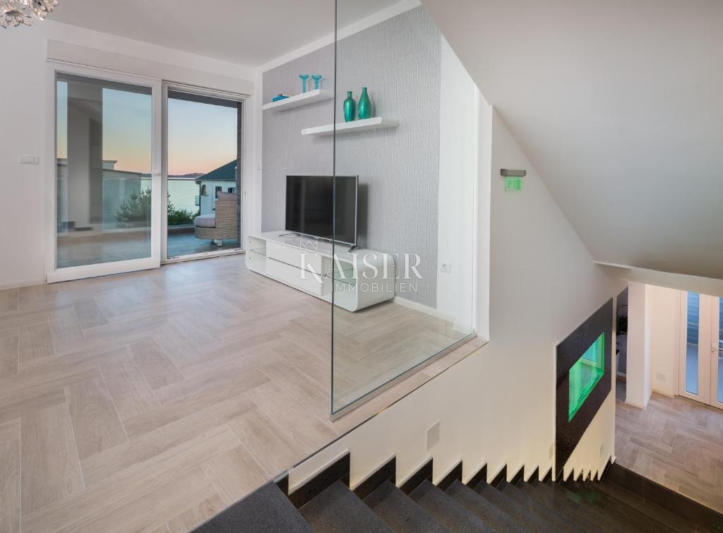 Vila Zečevo Rogozničko, Rogoznica, 380m2